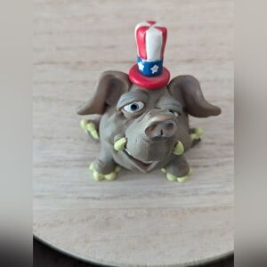 Russ Elephant with Magnetic Patriotic Hat